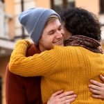 Frasi per Attirare Clienti: L’Importanza dei Feedback Positivi